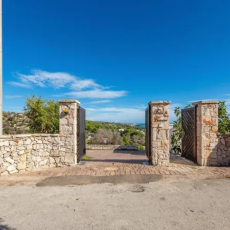 Carmen By Perle Di Puglia * Morciano di Leuca
